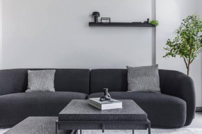 Sahab - Black Edition One BR Apartment